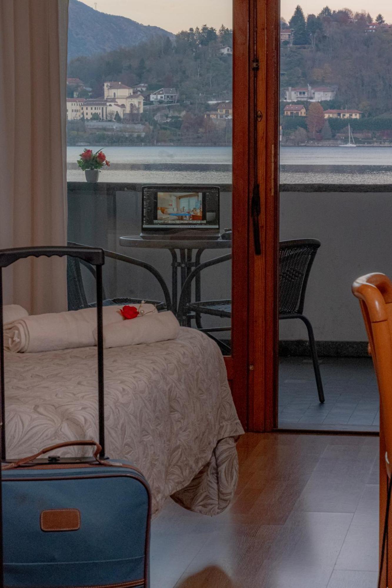 Hotel Chalet Del Lago Avigliana Dış mekan fotoğraf